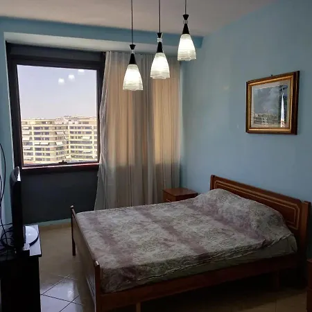 Lungomare House Sea View شقة فلورا